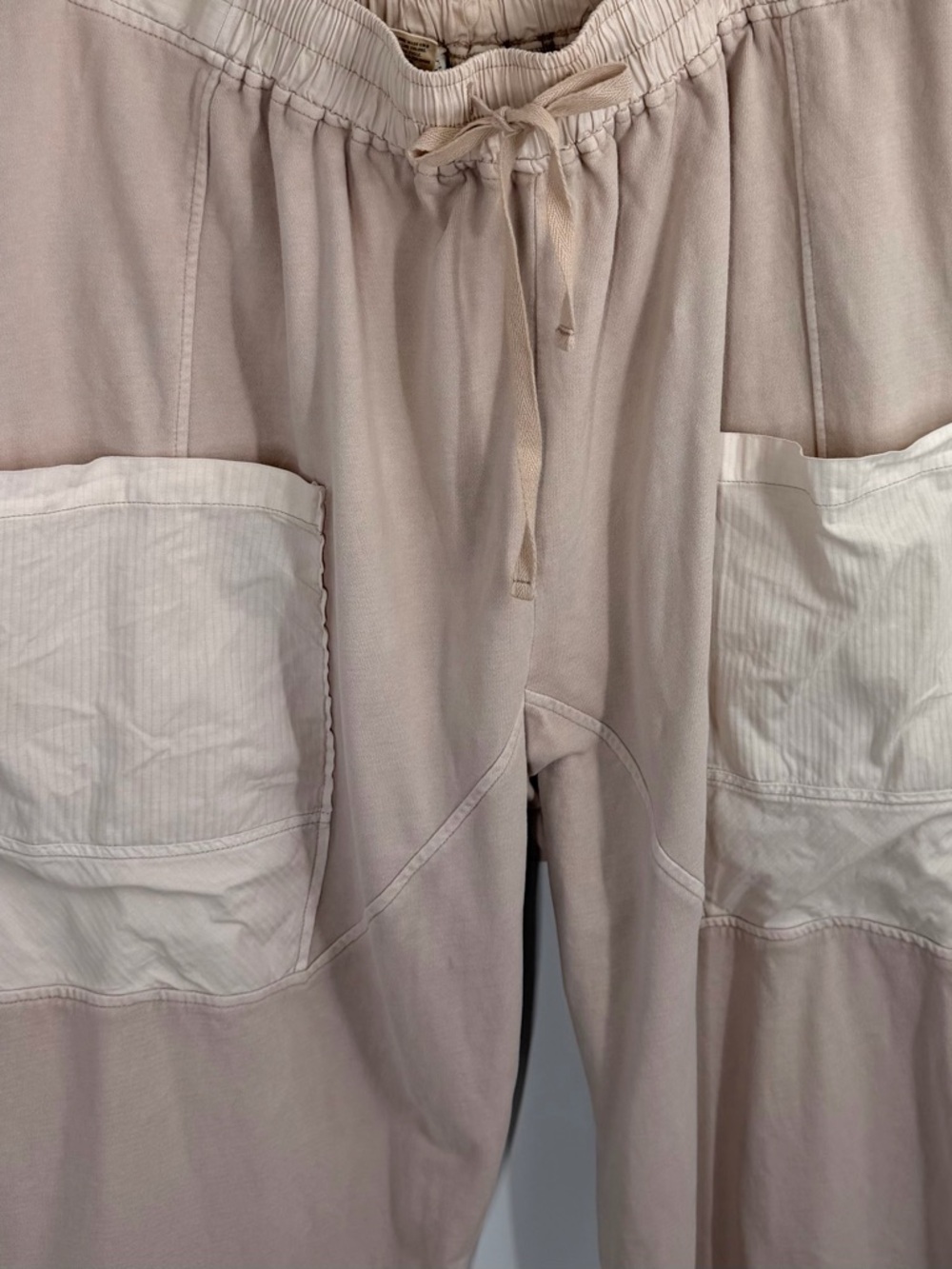 Torrid Festi Beige Wide Leg Cargo Pants with Big Pockets - Picture 6 of 8